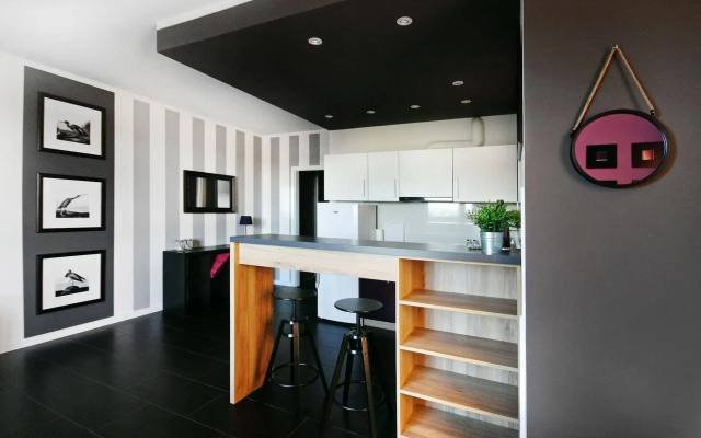 LIVIN Apartments