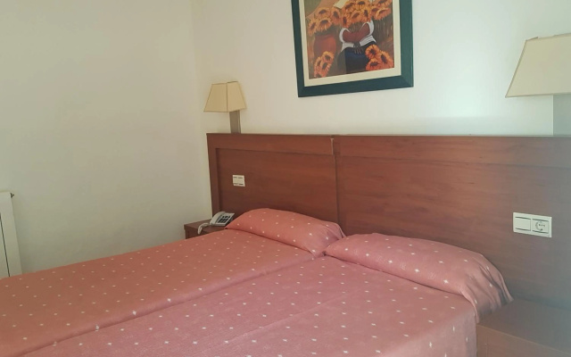Hotel Mayna