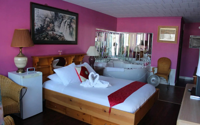 Ritz Inn Niagara