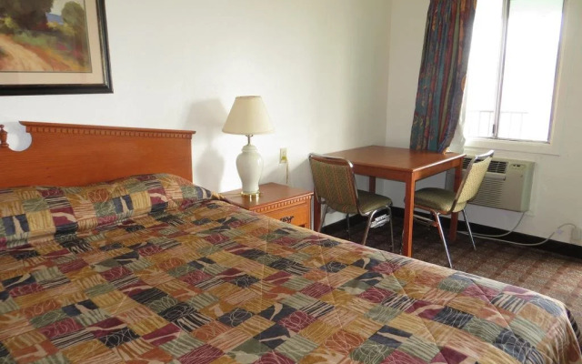 Big Six Motel