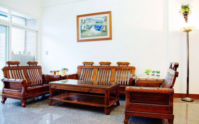Daze Days Hostel