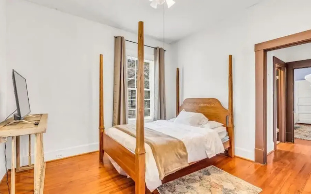 Charming Duplex in Historic District