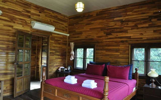 Mai Ngern Mai Thong Resort