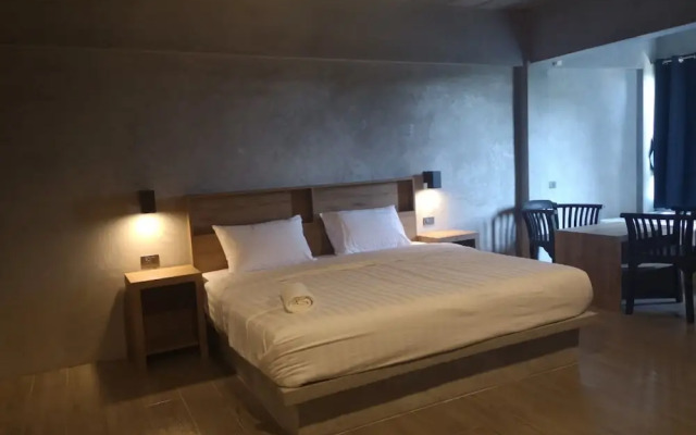 Sunrise Phuket Homestay