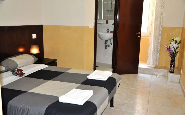 Romangelo Hostel