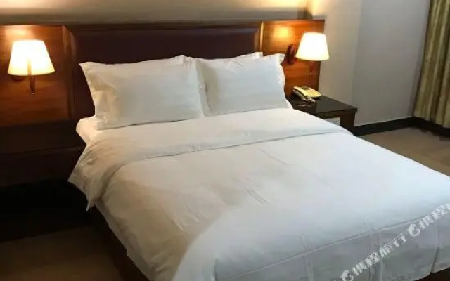 Kaiping River View Hotel