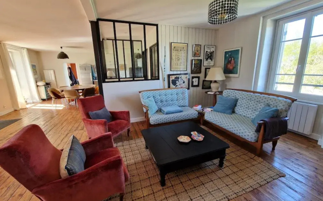 Holiday Home in Locquirec Near Sandy Beach