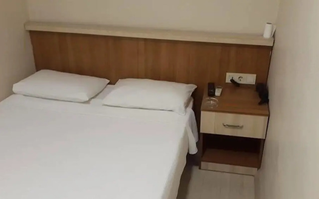 Ayatekla Hotel