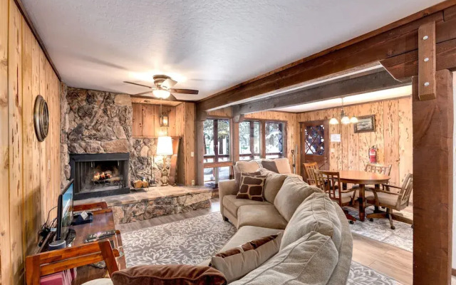 Snowflake Chalet 2 Bedroom Condo