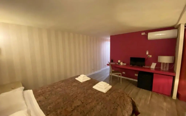 Dante's Room