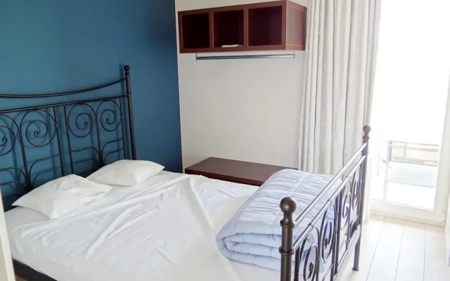 Apartment in Nieuwpoort Near Golf Course