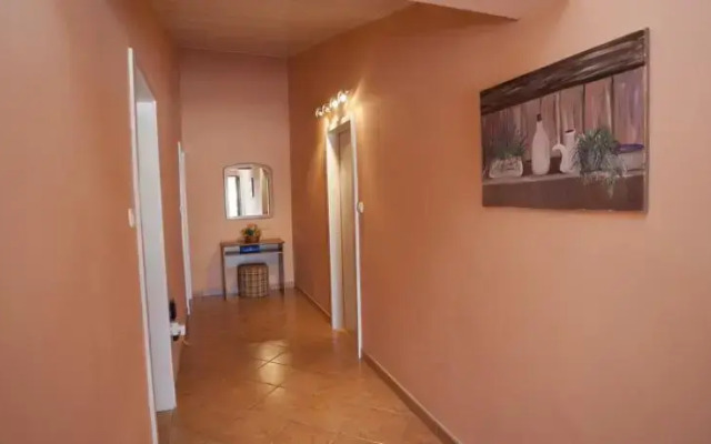 Villa Neda