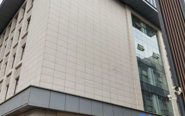 Maitreya July Homestay (Qinglai Park Giant Century Square Branch)