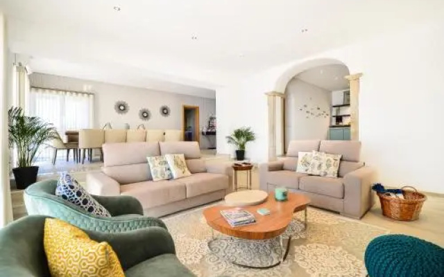 Vila Vale Mouro by OCvillas