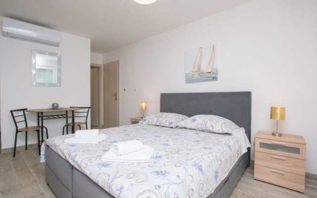 Apartments Bety
