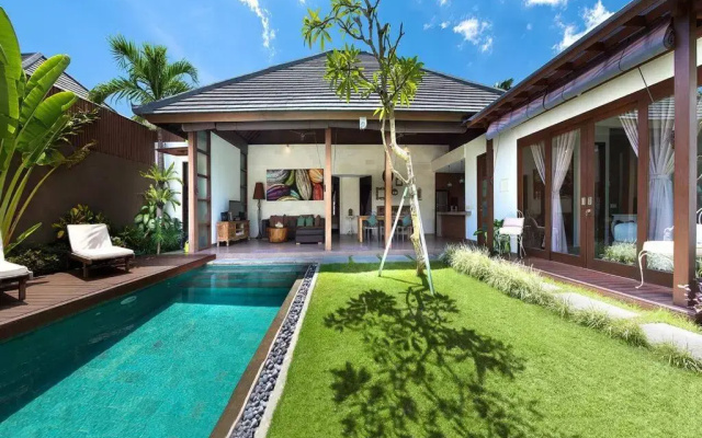 Villa Coklat 3Bdr. Drupadi Seminyak