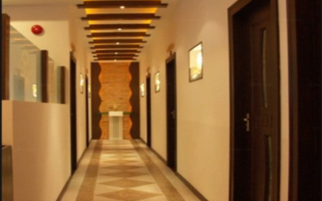 Zengcheng Jin Lv Hotel