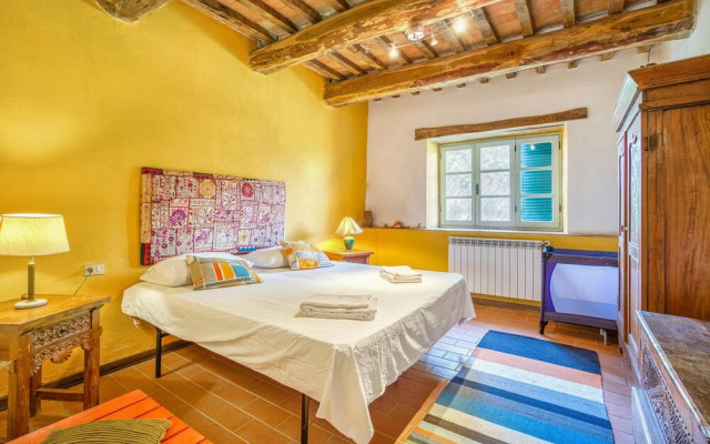 Beautiful Home in Roccalbegna With 5 Bedrooms and Wifi