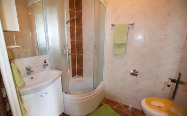 Apartments Frkovic