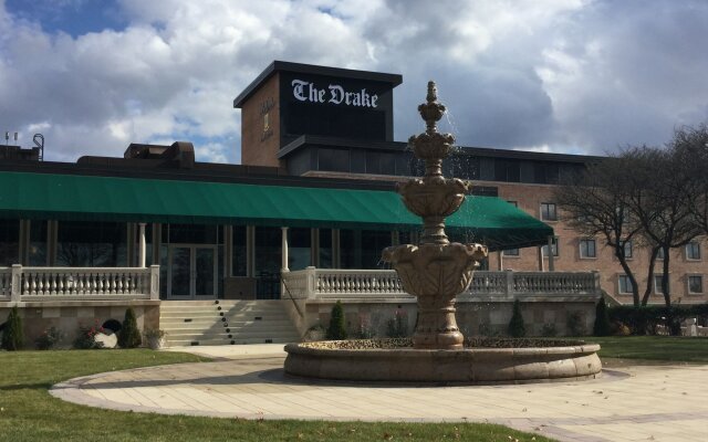 The Drake Hotel Oak Brook 1