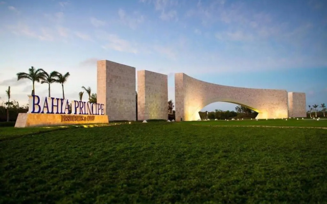 Luxurious Tulum Terrazas 2-bedroom Condominiuml