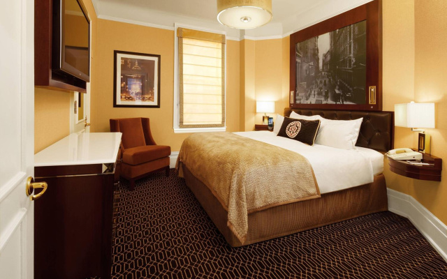 The Algonquin Hotel Times Square, Autograph Collection