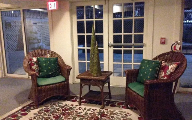 The Inn at Willow Pond