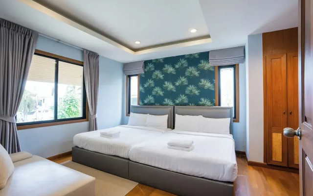Natcha Pool Villa by Warin