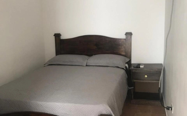 Hostal Compostela Inn