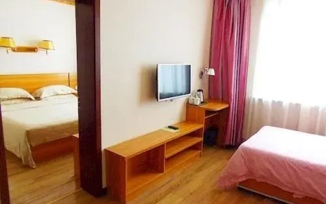 The Great Wall Hotel