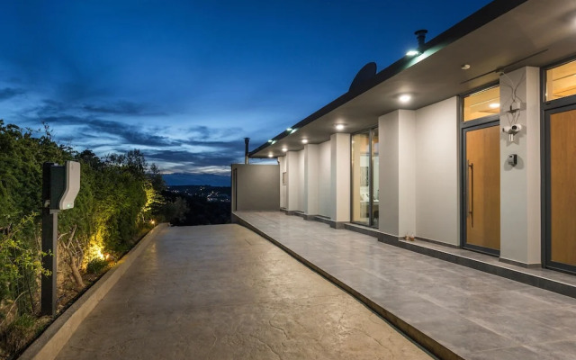 Olivenest Chania Executive Villa