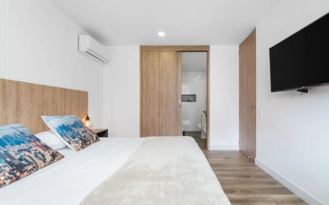 Apartment Go Living & Suites by HOUSY HOST