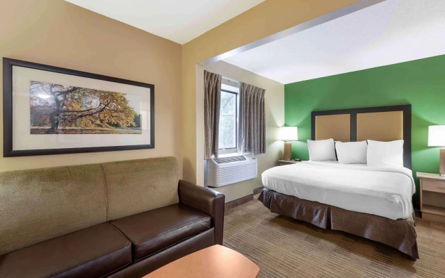 Extended Stay America Suites Cleveland Westlake