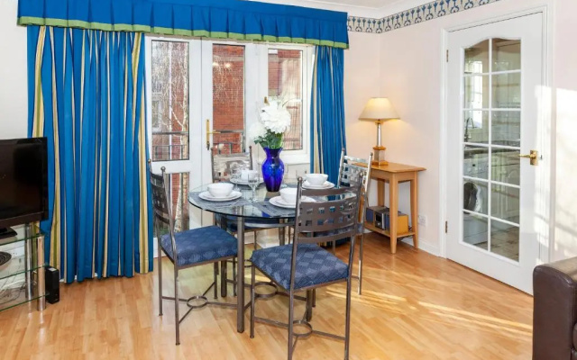 Churchill Way Suite