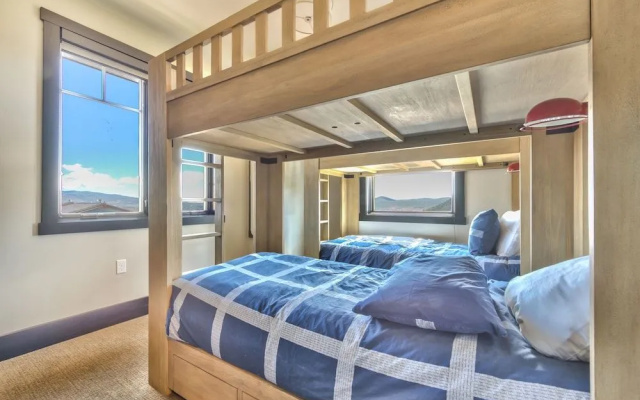 Park City Blackstone 14