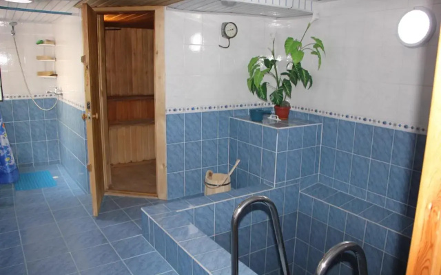 Maze Guest House