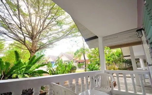 Krabi Flora Hotel