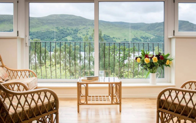 Loch Rannoch Red Deer Lodge 6