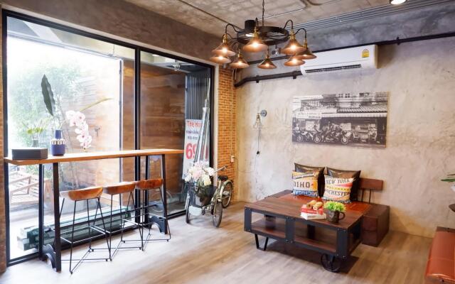Yotaka The Hostel @Bangkok Бангкок комната для гостей