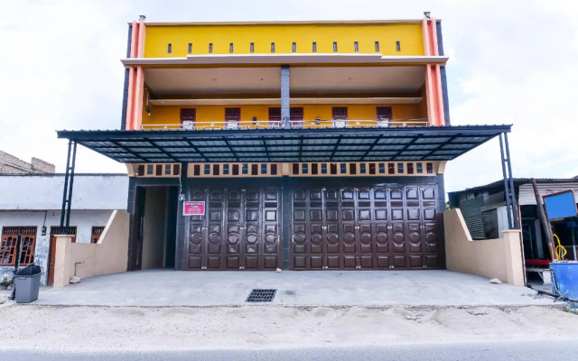 OYO 91223 Mutiara Guest House