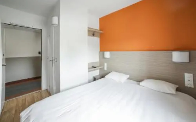 Hotelf1 Sarcelles