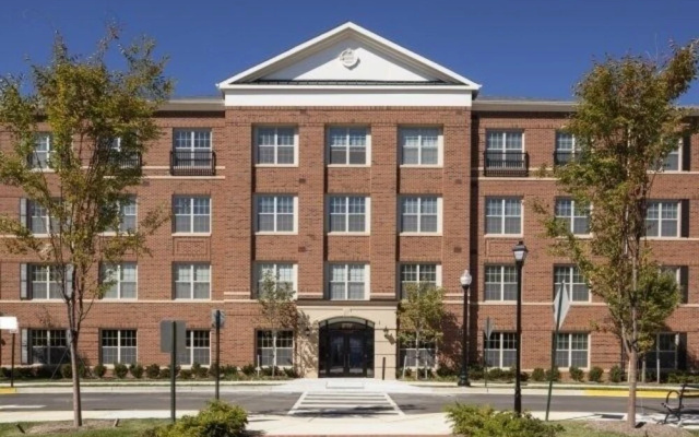 BOQ Lodging-Ballston
