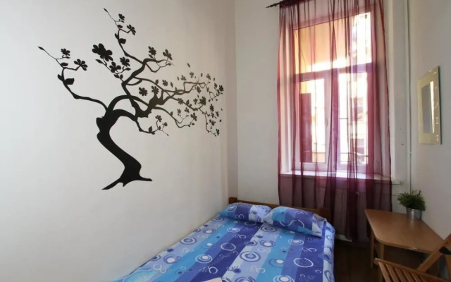 Hostel Yellow