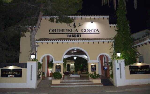 Отель Orihuela Costa Resort вид на фасад