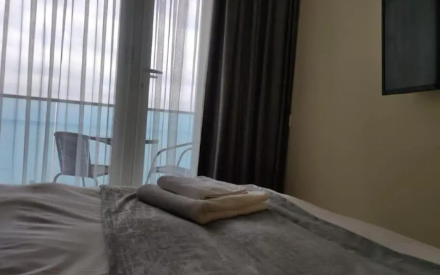 Leo Group luxury Apartment 13-291 Sunrise Batumi