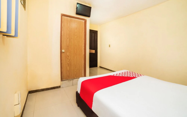 OYO Hotel Bugambilia, San Luis Potosí