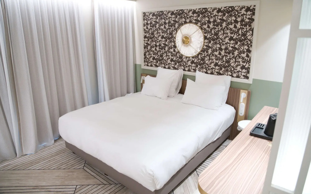 Hotel Yac Paris Clichy, A Member Of Radisson Individuals