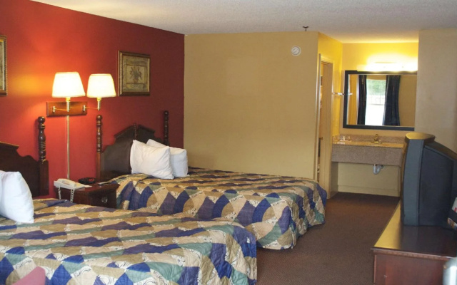 Glennville Inn