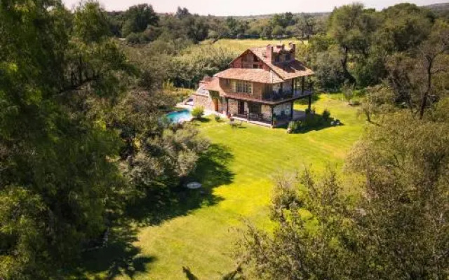 Rancho Luna