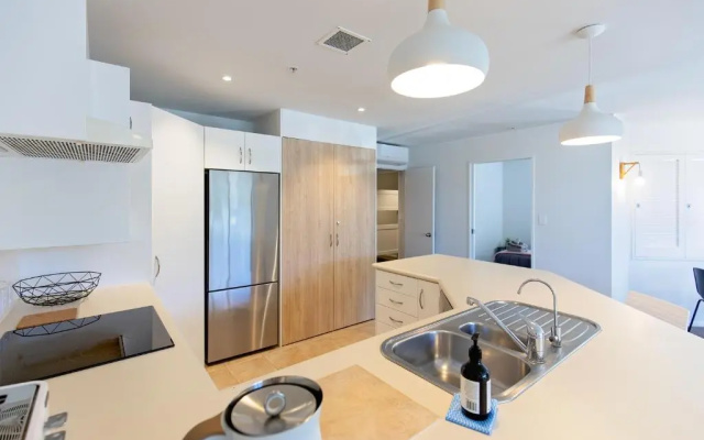 Ocean Retreat 228